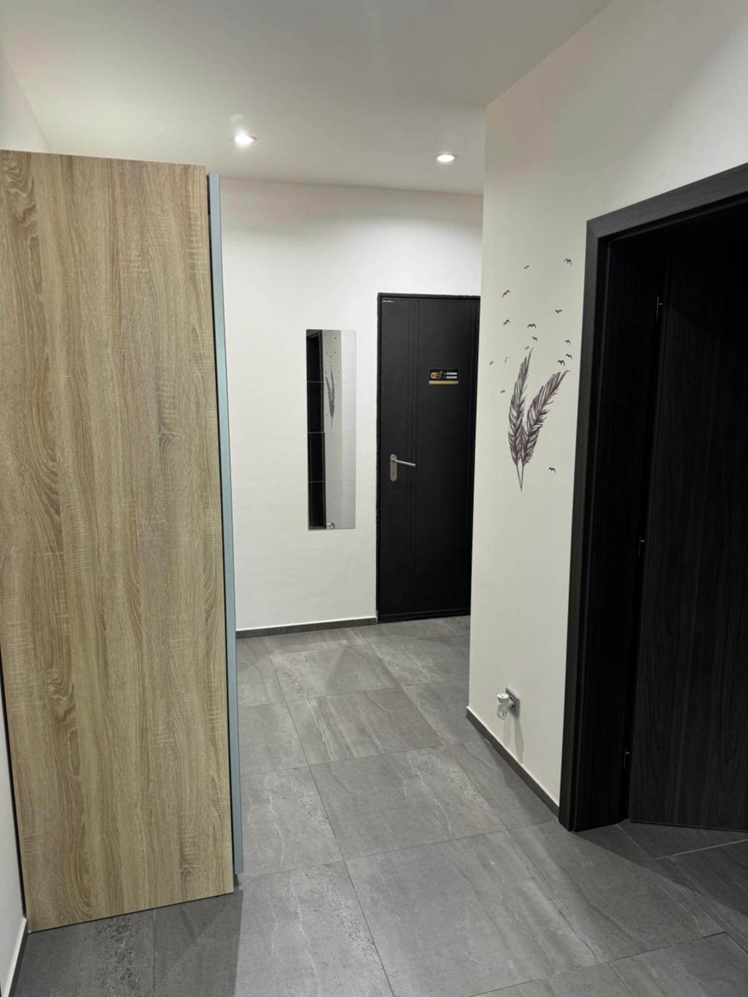 Byt Apartman 74M2 Vyhled Klid Priroda Praag Buitenkant foto