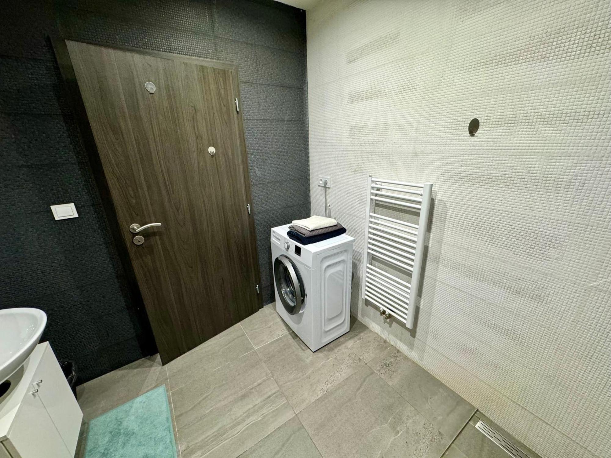 Byt Apartman 74M2 Vyhled Klid Priroda Praag Buitenkant foto